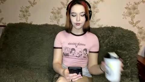 Snapshot of bettyemaixner chatting on 14, 4, 2026 Tessa online show from 14, 4, 2026