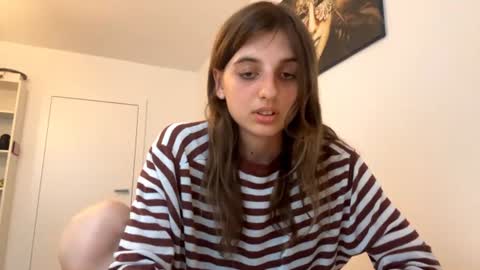 Snapshot of beulahweikert chatting on 2, 7, 2026 Lina online show from 2, 7, 2026