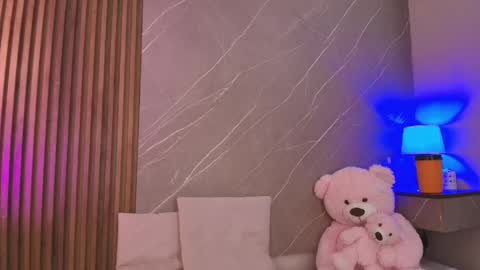 biancaa__18 online show from 2, 6, 2026