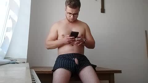 biboynr98 online show from 28, 9, 2025