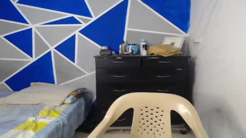 big_black11 online show from 15, 2, 2025