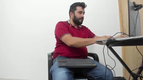 Tommy online show from 14, 10, 2025