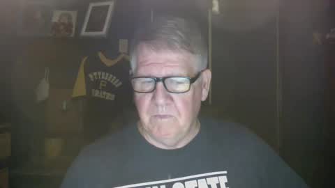 Snapshot of bigbeerdrinker1 chatting on 17, 2, 2025 bigbeerdrinker online show from 17, 2, 2025