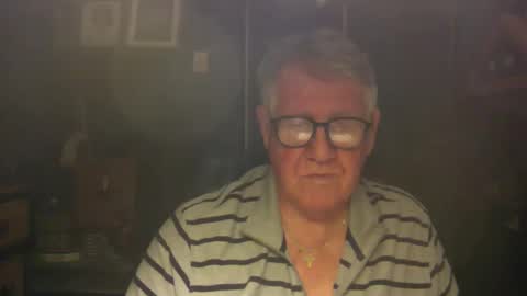 Snapshot of bigbeerdrinker1 chatting on 6, 4, 2026 bigbeerdrinker online show from 6, 4, 2026