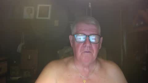 Snapshot of bigbeerdrinker1 chatting on 13, 4, 2026 bigbeerdrinker online show from 13, 4, 2026