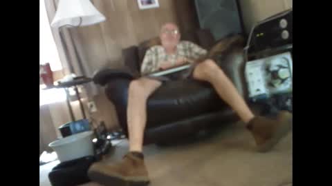 Snapshot of bigbenidick1 chatting on 10, 9, 2025 BB online show from 10, 9, 2025