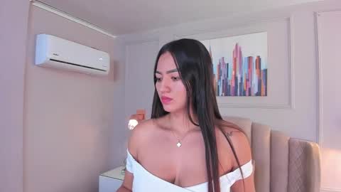   online show from 19, 2, 2025