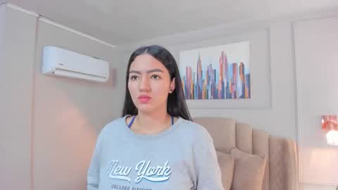   online show from 1, 10, 2025