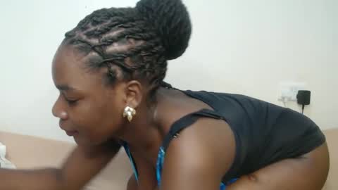 bigboobys123 online show from 16, 12, 2025