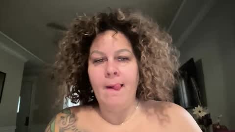 BIG BREAST SABRINA online show from 2, 3, 2026