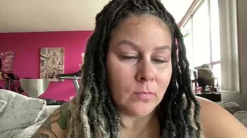 Snapshot of bigbreastsabrina chatting on 12, 5, 2026 BIG BREAST SABRINA online show from 12, 5, 2026