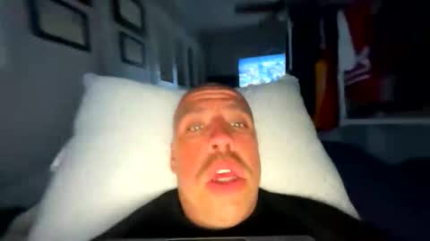 bigburrito714 online show from 2, 3, 2026