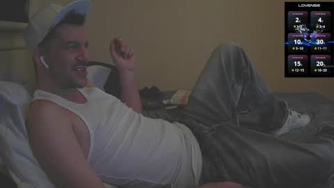 Jon - Im Straight online show from 3, 10, 2025