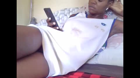 Snapshot of bigclit030 chatting on 11, 6, 2026 bigclit030 online show from 11, 6, 2026