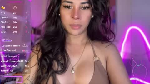 queen amanda online show from 6, 10, 2025