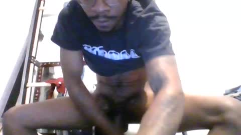 Snapshot of bigcockjohn36 chatting on 9, 9, 2025 bigcockjohn36 online show from 9, 9, 2025