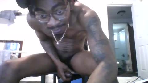 Snapshot of bigcockjohn36 chatting on 10, 9, 2025 bigcockjohn36 online show from 10, 9, 2025