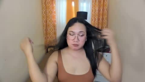 BABY LEXIE online show from 13, 4, 2026