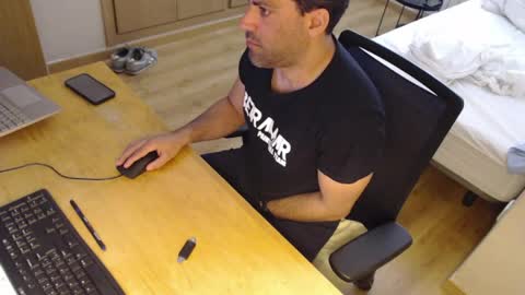 bigcok35spain online show from 26, 4, 2026