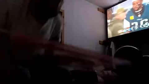 Snapshot of bigdbandit833242 chatting on 17, 11, 2025 bigdbandit833242 online show from 17, 11, 2025