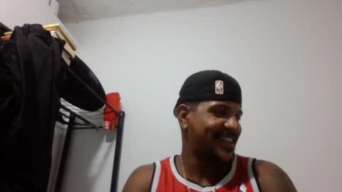 Snapshot of bigdick211292 chatting on 2, 12, 2025 bigdick211292 online show from 2, 12, 2025