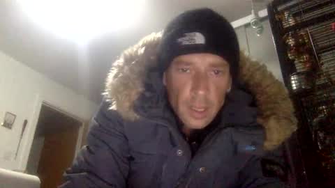 bigdickdangles472924 online show from 28, 9, 2025