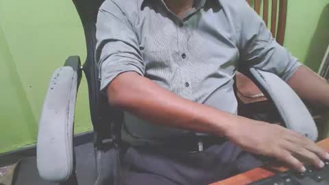 bigdickguyaux online show from 25, 2, 2026