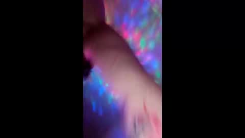 Mika Dat Trans Bitch online show from 21, 4, 2026