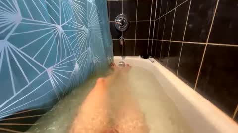 bigdogwig online show from 6, 2, 2025