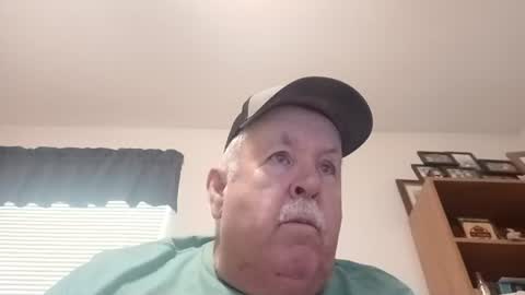 Snapshot of bigeoo76 chatting on 27, 6, 2026 bigeoo76 online show from 27, 6, 2026