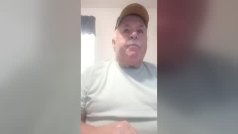 Snapshot of bigeoo76 chatting on 12, 7, 2026 bigeoo76 online show from 12, 7, 2026
