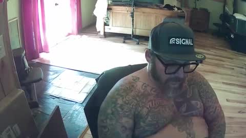 biggdaddy4206913 online show from 5, 11, 2025