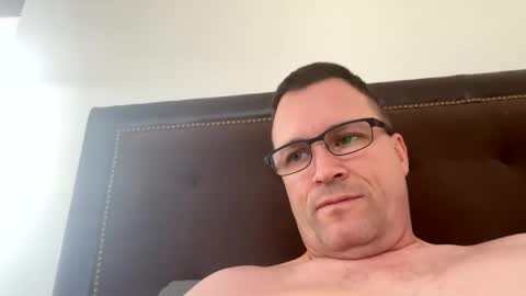 Snapshot of bigger22332233 chatting on 11, 1, 2025 bigger22332233 online show from 11, 1, 2025