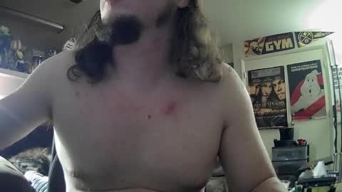 Snapshot of biggerisbetter21 chatting on 2, 1, 2025 biggerisbetter21 online show from 2, 1, 2025
