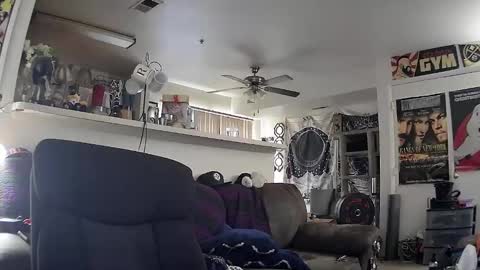 Snapshot of biggerisbetter21 chatting on 3, 2, 2025 biggerisbetter21 online show from 3, 2, 2025
