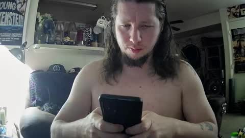 Snapshot of biggerisbetter21 chatting on 14, 2, 2025 biggerisbetter21 online show from 14, 2, 2025