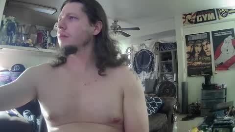 Snapshot of biggerisbetter21 chatting on 27, 2, 2025 biggerisbetter21 online show from 27, 2, 2025
