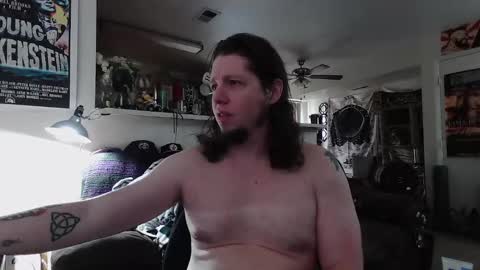 Snapshot of biggerisbetter21 chatting on 22, 9, 2025 biggerisbetter21 online show from 22, 9, 2025