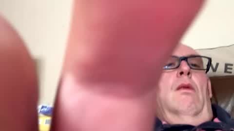 biggloves4bighands online show from 6, 11, 2025