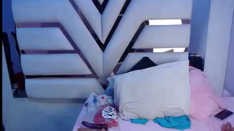 biggstits69 online show from 3, 12, 2025