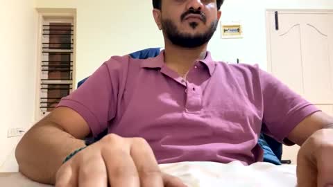 bighandsomesatisfy online show from 11, 1, 2025