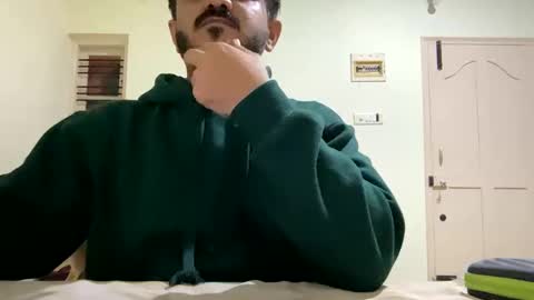 bighandsomesatisfy online show from 2, 2, 2025