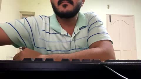 bighandsomesatisfy online show from 9, 3, 2025