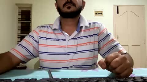 bighandsomesatisfy online show from 12, 3, 2025