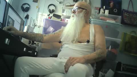 bigjeff01 online show from 26, 1, 2025