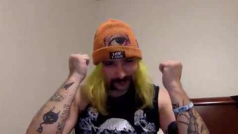 Snapshot of bigkhaos chatting on 15, 11, 2025 Bigkhaos online show from 15, 11, 2025