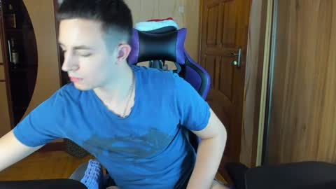 Snapshot of bigmark03 chatting on 17, 1, 2025 BigMark03 online show from 17, 1, 2025