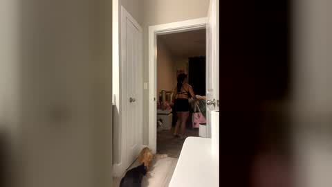 bignaturalmami online show from 19, 5, 2026