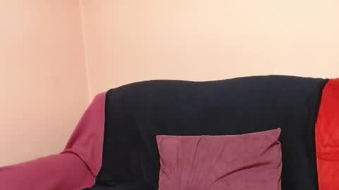 Snapshot of bigpussylipskiss chatting on 10, 6, 2026 Sophia online show from 10, 6, 2026