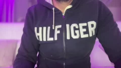 Snapshot of bigsong78 chatting on 5, 2, 2026 BigHardCock horny Balearic Islands online show from 5, 2, 2026